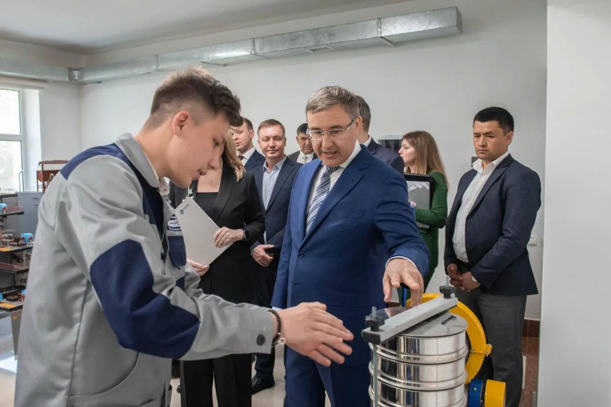 Дмитрий Чернышенко: Более 2,2 тыс Дмитрий Чернышенко: Более 2,2 тыс