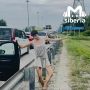 Очереди на заправку в Новосибирске могут быть даже культурно-просветительскими