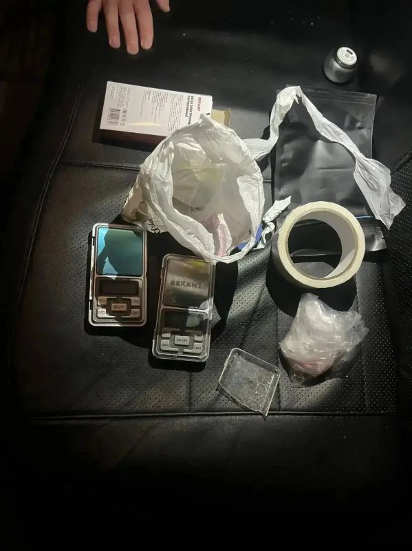 Десять лет колонии особого режима за незаконный сбыт наркотиков - Татарский районный суд вынес приговор жителю Омской области Десять лет колонии особого режима за незаконный сбыт наркотиков - Татарский районный суд вынес приговор жителю Омской области