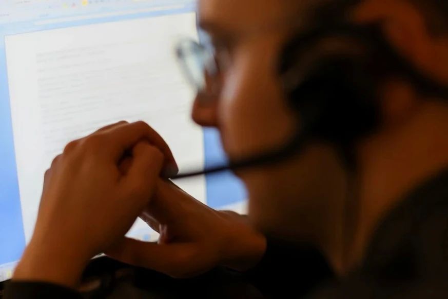 В Новосибирской области поручили повысить качество работы горячей линии 110