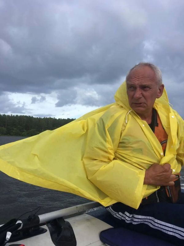Умер актёр Дмитрий Поднозов