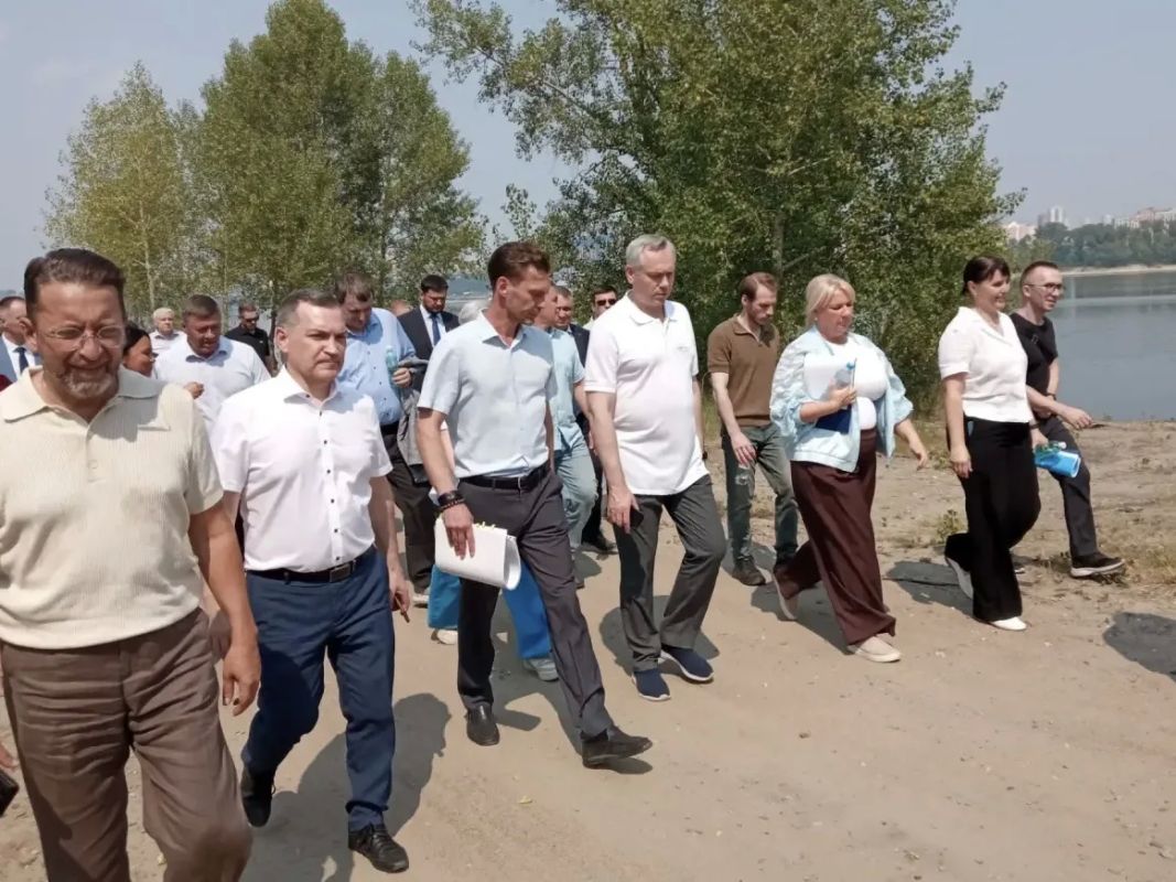 Максим Кудрявцев: Сегодня на выездном совещании с губернатором Андреем Травниковым обсудили перспективы создания парка «Усть-Тула» Максим Кудрявцев: Сегодня на выездном совещании с губернатором Андреем Травниковым обсудили перспективы создания парка «Усть-Тула»