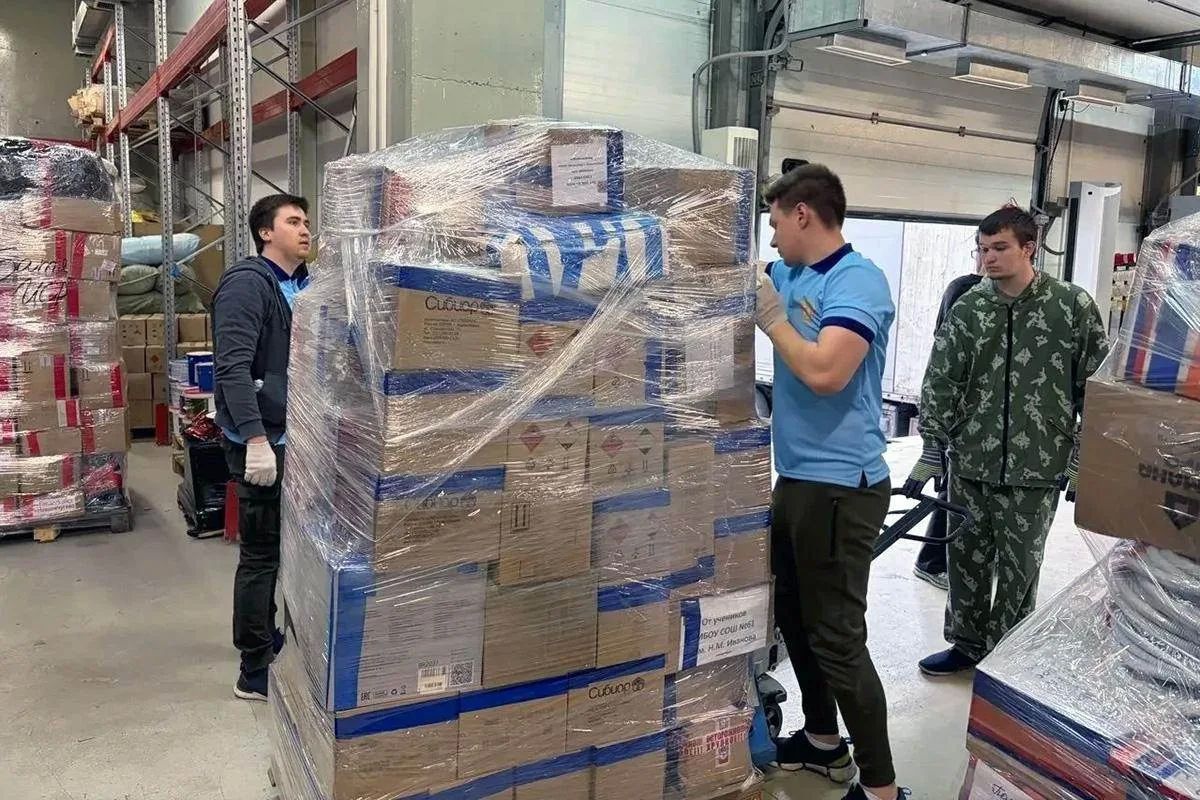 Активисты Новосибирской области передали кроссовый мотоцикл и дополнительную помощь военнослужащим в зоне СВО Активисты Новосибирской области передали кроссовый мотоцикл и дополнительную помощь военнослужащим в зоне СВО