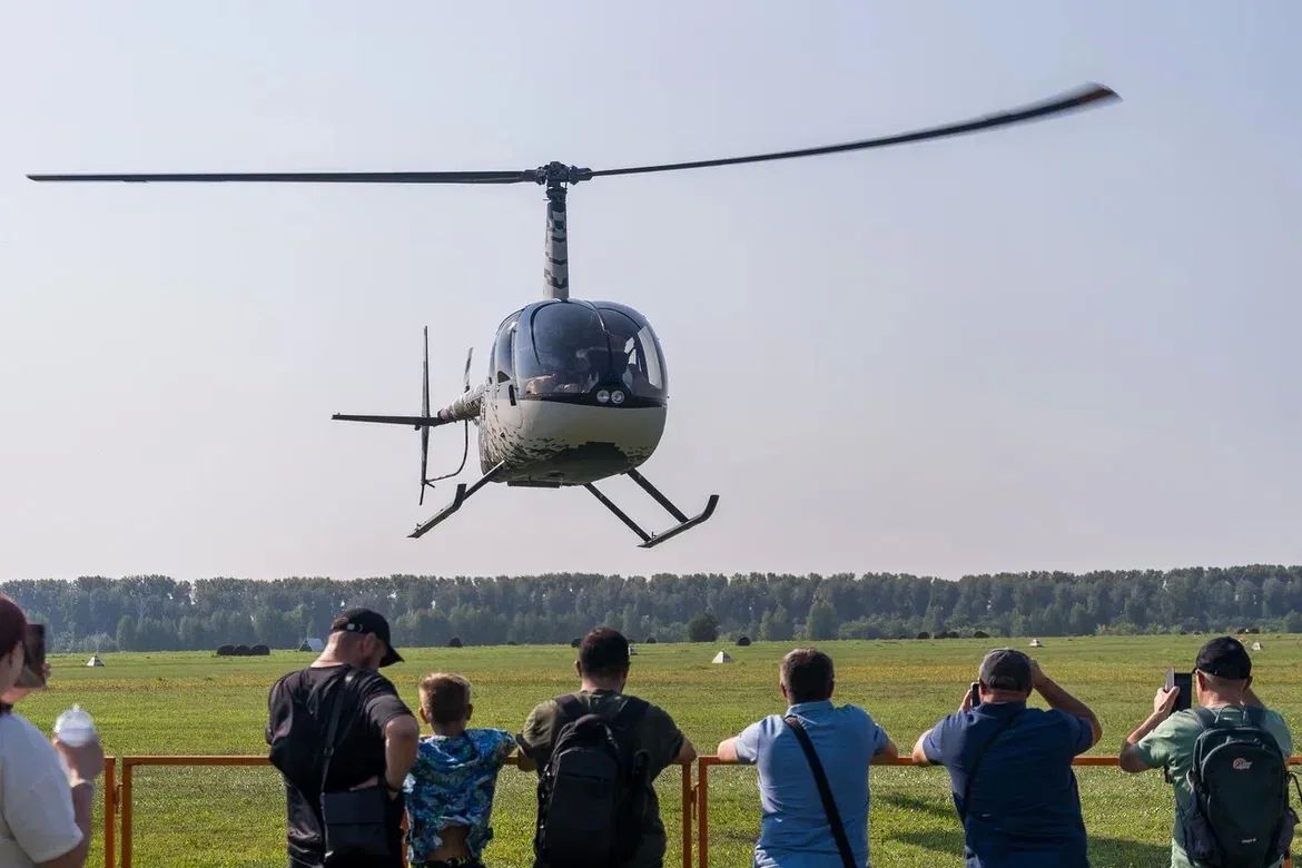 Авиа фестиваль «Вива Авиа!» в Мочище радовал новосибирцев и гостей региона все выходные 1 и 2 августа Авиа фестиваль «Вива Авиа!» в Мочище радовал новосибирцев и гостей региона все выходные 1 и 2 августа