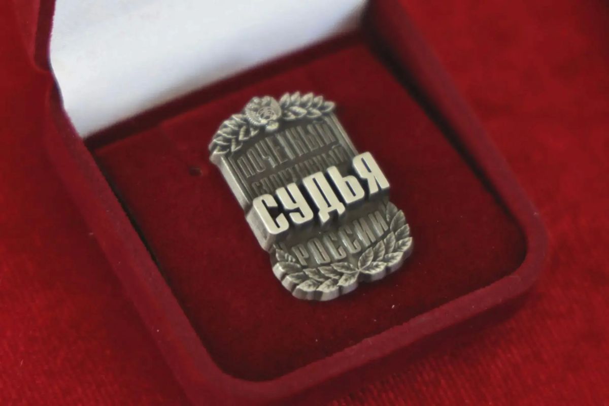 Работники физической культуры и спорта получают награды в преддверии своего профессионального праздника Работники физической культуры и спорта получают награды в преддверии своего профессионального праздника