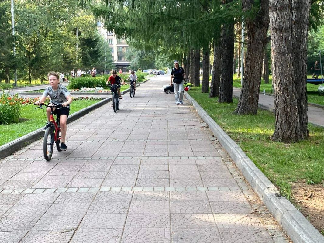 Сегодня передохнём от палящей жары и духоты: в Новосибирске сейчас +17°, к обеду воздух прогреется до +23°