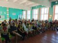 В преддверии учебного года: инспектор ИАЗ отделения Госавтоинспекции Отдела МВД России «Сузунский» напомнила школьникам о безопасности на дорогах