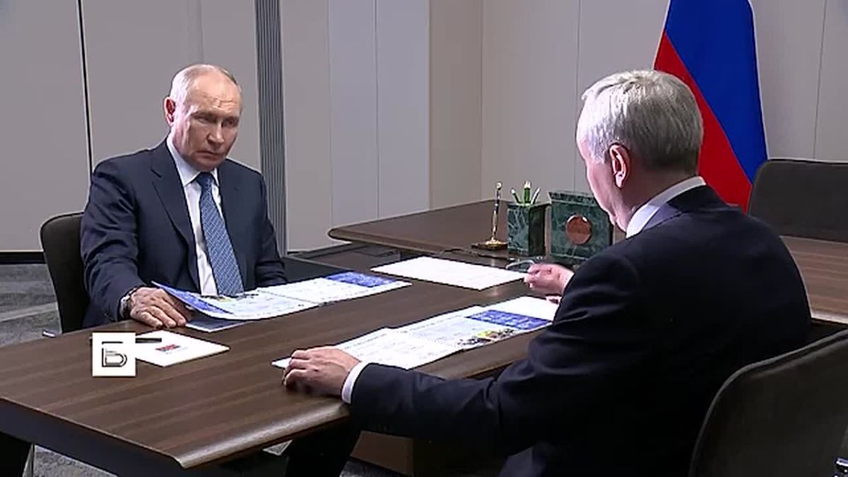 Владимир Путин провел рабочую встречу с губернатором Новосибирской области Андреем Травниковым