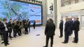 Первый пункт программы в Новосибирске – посещение Новосибирского государственного университета Главе государства презентовали новый кампус, а также спортзал и библиотеку специализированного учебно-научного центра (СУНЦ НГУ)