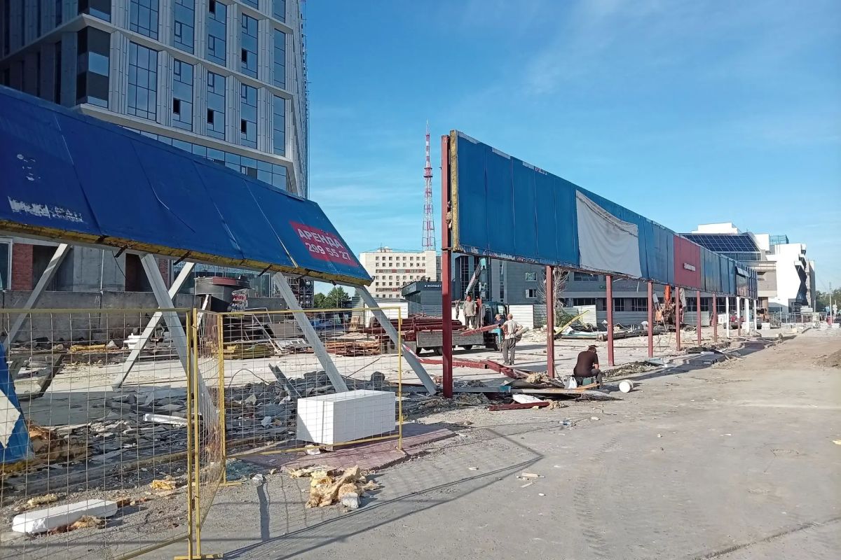У апарт-комплекса «Аэрон» на площади Маркса стартовало благоустройство У апарт-комплекса «Аэрон» на площади Маркса стартовало благоустройство