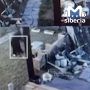 Светошумовые гранаты прилетели в частный дом в новосибирском поселке Элитный