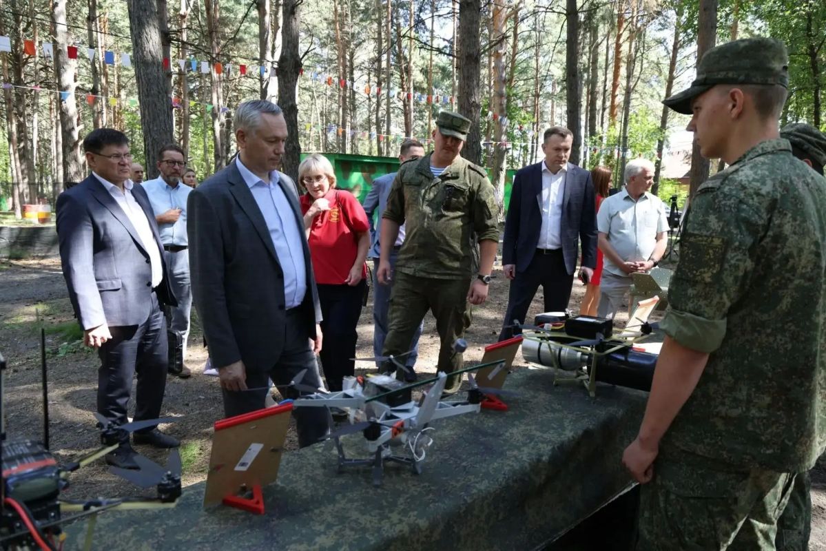 Свыше 500 волонтёров собрал в Бердске III Областной фестиваль «Патриоты Сибири» Свыше 500 волонтёров собрал в Бердске III Областной фестиваль «Патриоты Сибири»