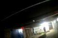 В Новосибирске босоногий рейдер на самокате штурмовал автомойку