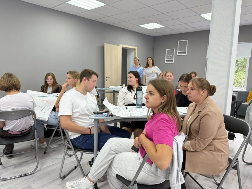 Компас в мир выборов: продолжаются региональные игры «Выбираю будущее» Компас в мир выборов: продолжаются региональные игры «Выбираю будущее»