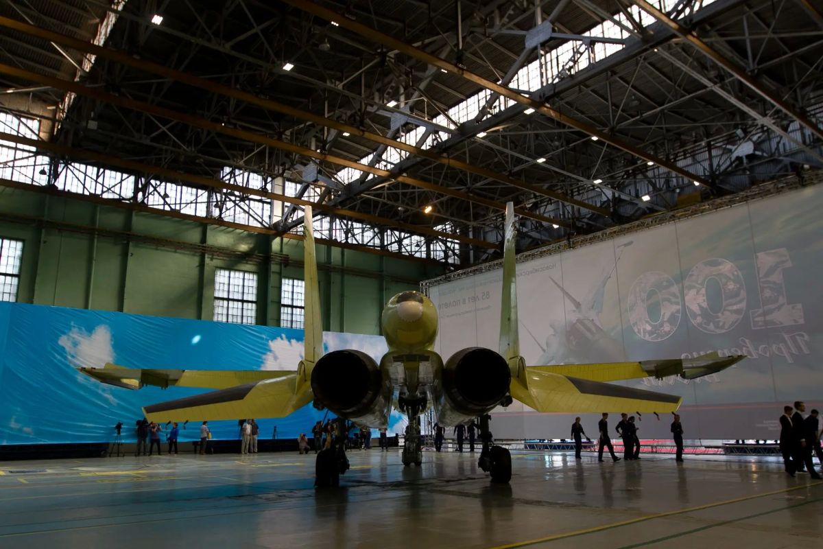 Производство Су-34 реконструируют на авиазаводе в Новосибирске
