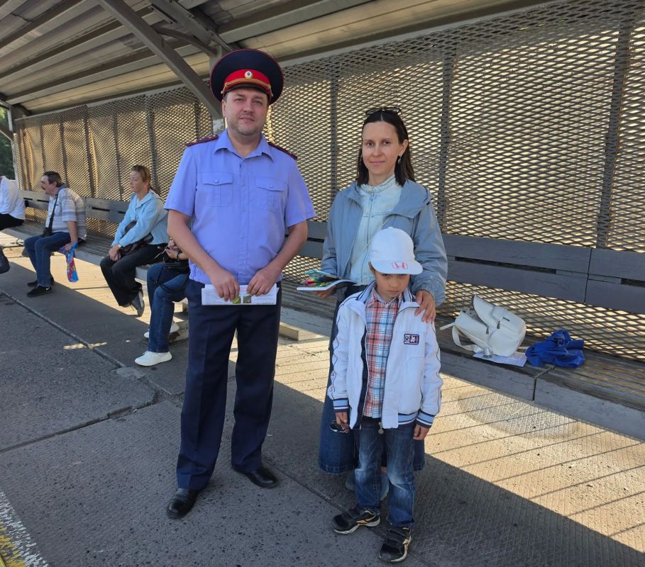 В Новосибирске сотрудники Восточного МСУТ СК России провели профилактический рейд на железной дороге В Новосибирске сотрудники Восточного МСУТ СК России провели профилактический рейд на железной дороге