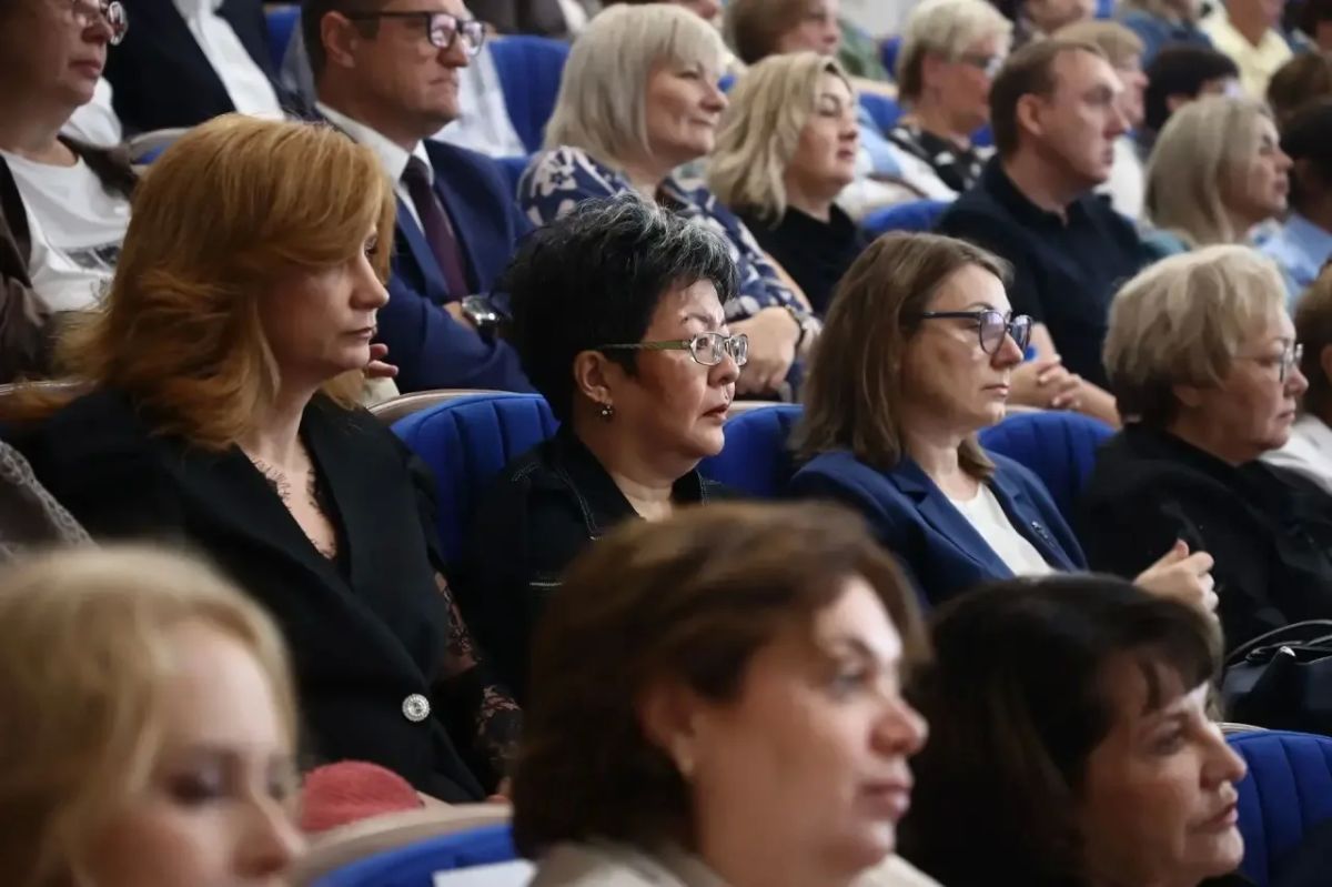 Максим Кудрявцев: Принял участие в городской педагогической конференции Максим Кудрявцев: Принял участие в городской педагогической конференции