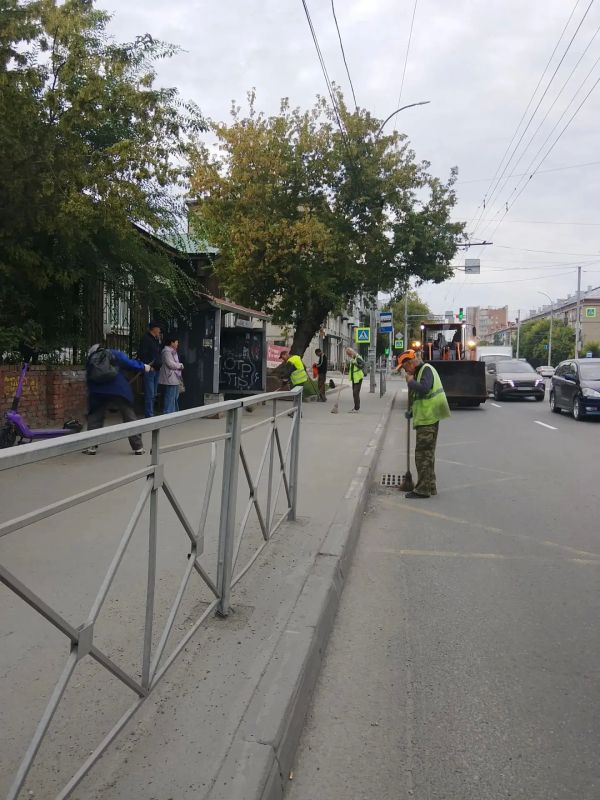 За неделю с 24 по 30 августа с магистралей и улиц Новосибирска вывезли 1 666 кубометров мусора и 1 751 тонну смета и грязи За неделю с 24 по 30 августа с магистралей и улиц Новосибирска вывезли 1 666 кубометров мусора и 1 751 тонну смета и грязи