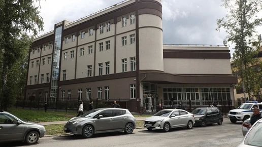 Не имеющую аналогов за Уралом музыкальную школу открыли в Новосибирске