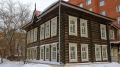 Почти 12 млн выделили на ремонт особняка со шпилем в Новосибирске