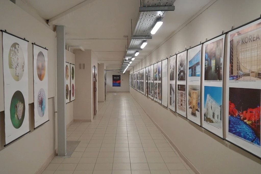 Современную корейскую архитектуру показали в Новосибирске Современную корейскую архитектуру показали в Новосибирске