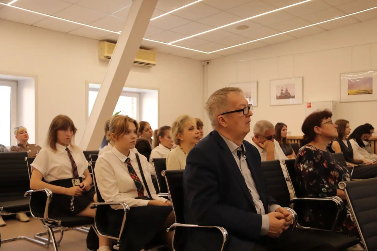 Клуб избирателей продолжает работу Клуб избирателей продолжает работу