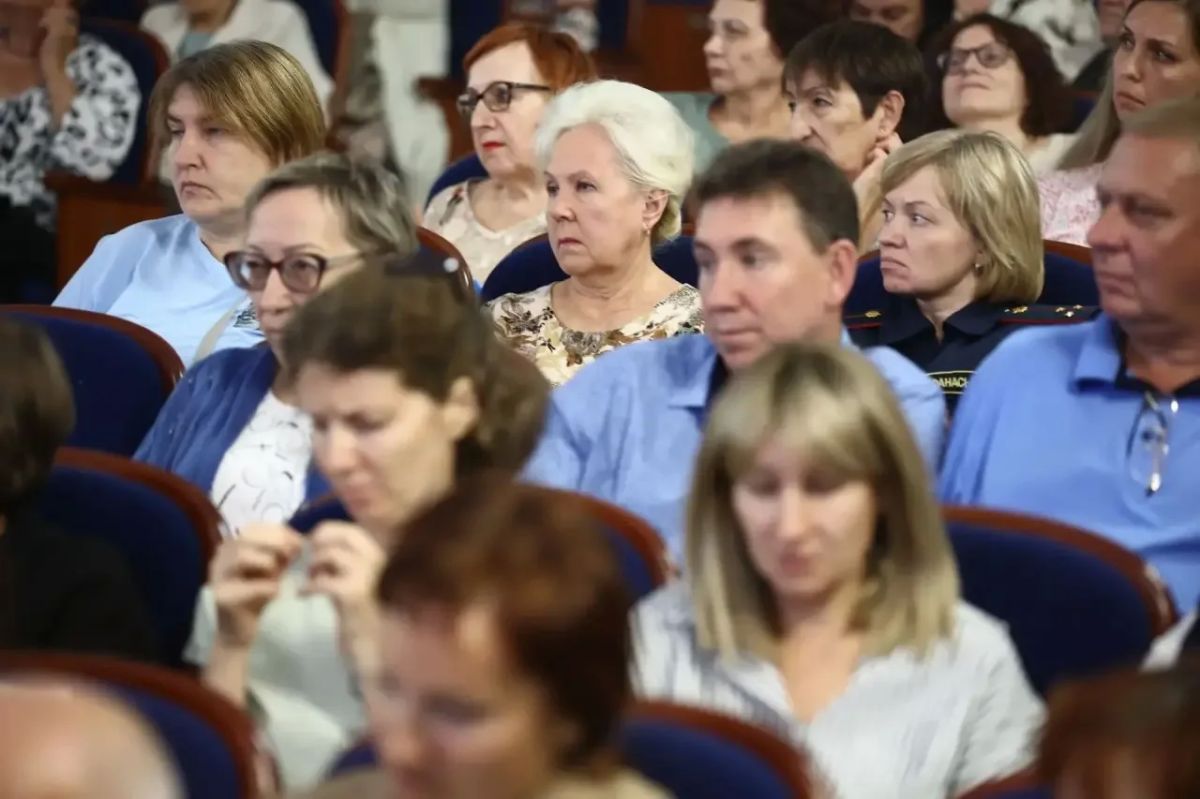 Максим Кудрявцев: На встрече с жителями Первомайского района обсудили ремонт дорог и мостов, социальных объектов, благоустройство территорий и проекты комплексного развития территорий Максим Кудрявцев: На встрече с жителями Первомайского района обсудили ремонт дорог и мостов, социальных объектов, благоустройство территорий и проекты комплексного развития территорий