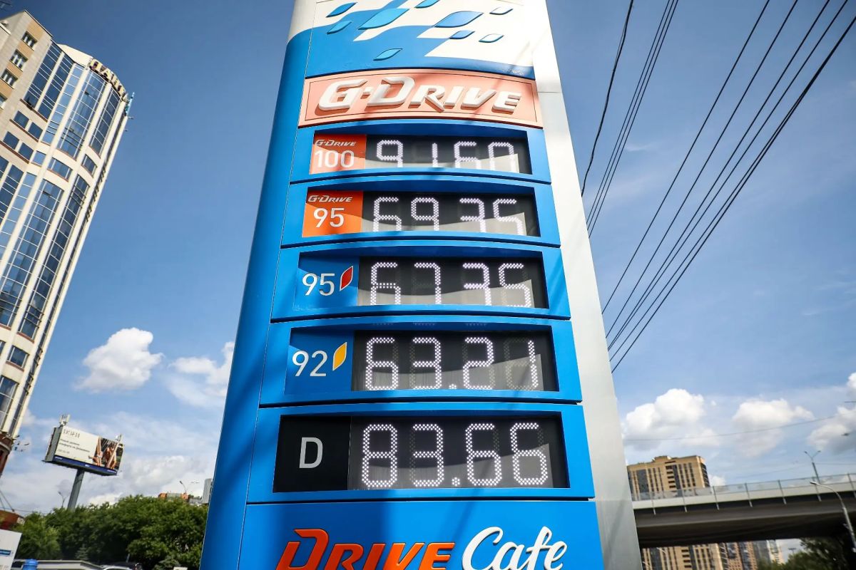 Ещё на 15 АЗС начали продавать бензин в Новосибирской области