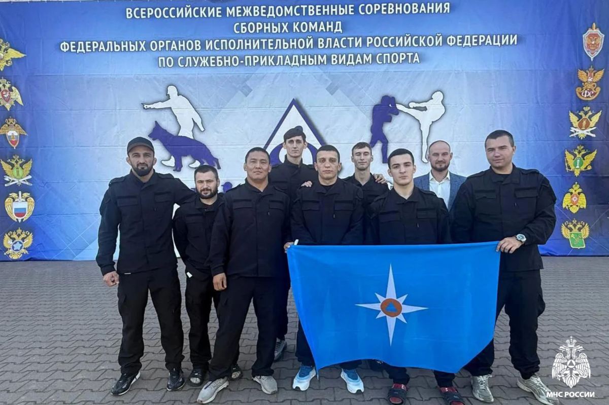 Новосибирский пожарный в составе сборной МЧС России принял участие во всероссийских соревнованиях по служебному единоборству Новосибирский пожарный в составе сборной МЧС России принял участие во всероссийских соревнованиях по служебному единоборству