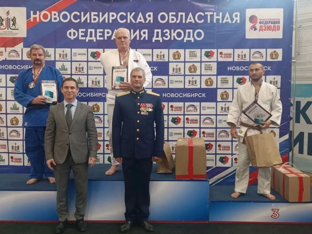 Спортсмены муниципальных спортивных школ Новосибирска блестяще выступили на трёх турнирах по дзюдо Спортсмены муниципальных спортивных школ Новосибирска блестяще выступили на трёх турнирах по дзюдо