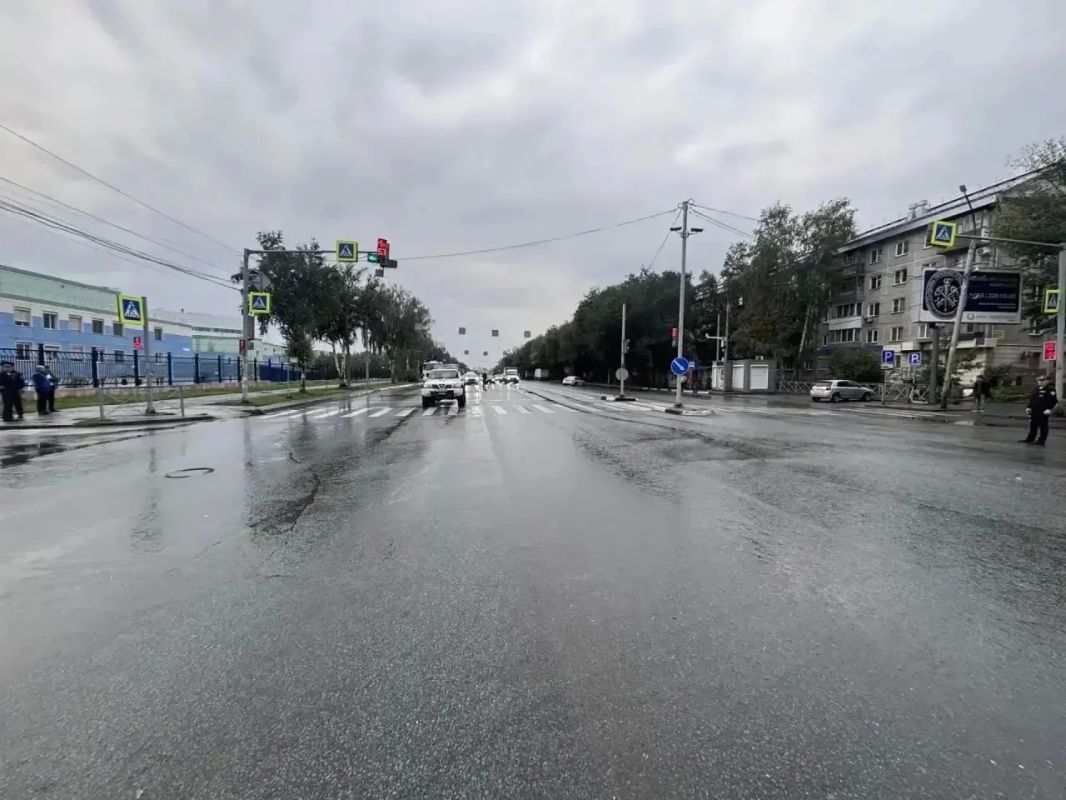 «Стояла на дороге». В Новосибирске насмерть сбили пешехода «Стояла на дороге». В Новосибирске насмерть сбили пешехода