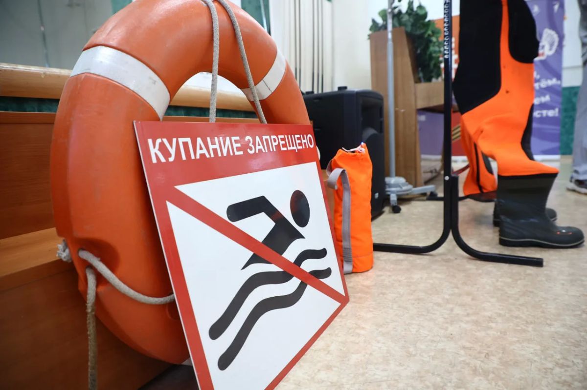 Профилактика должна быть системной: спасатели МАСС проводят уроки для школьников Профилактика должна быть системной: спасатели МАСС проводят уроки для школьников