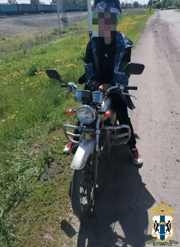 В Мошковском районе сотрудники Госавтоинспекции усилили контроль за управлением мототранспортом несовершеннолетними В Мошковском районе сотрудники Госавтоинспекции усилили контроль за управлением мототранспортом несовершеннолетними