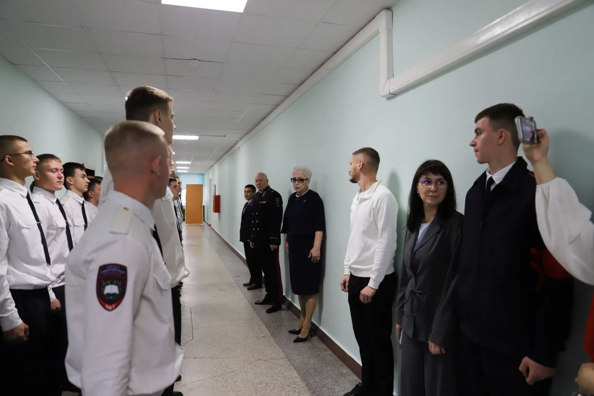 В Новосибирском кооперативном техникуме им. А.Н. Косыгина состоялась встреча с Митрополитом Варфоломеем В Новосибирском кооперативном техникуме им. А.Н. Косыгина состоялась встреча с Митрополитом Варфоломеем
