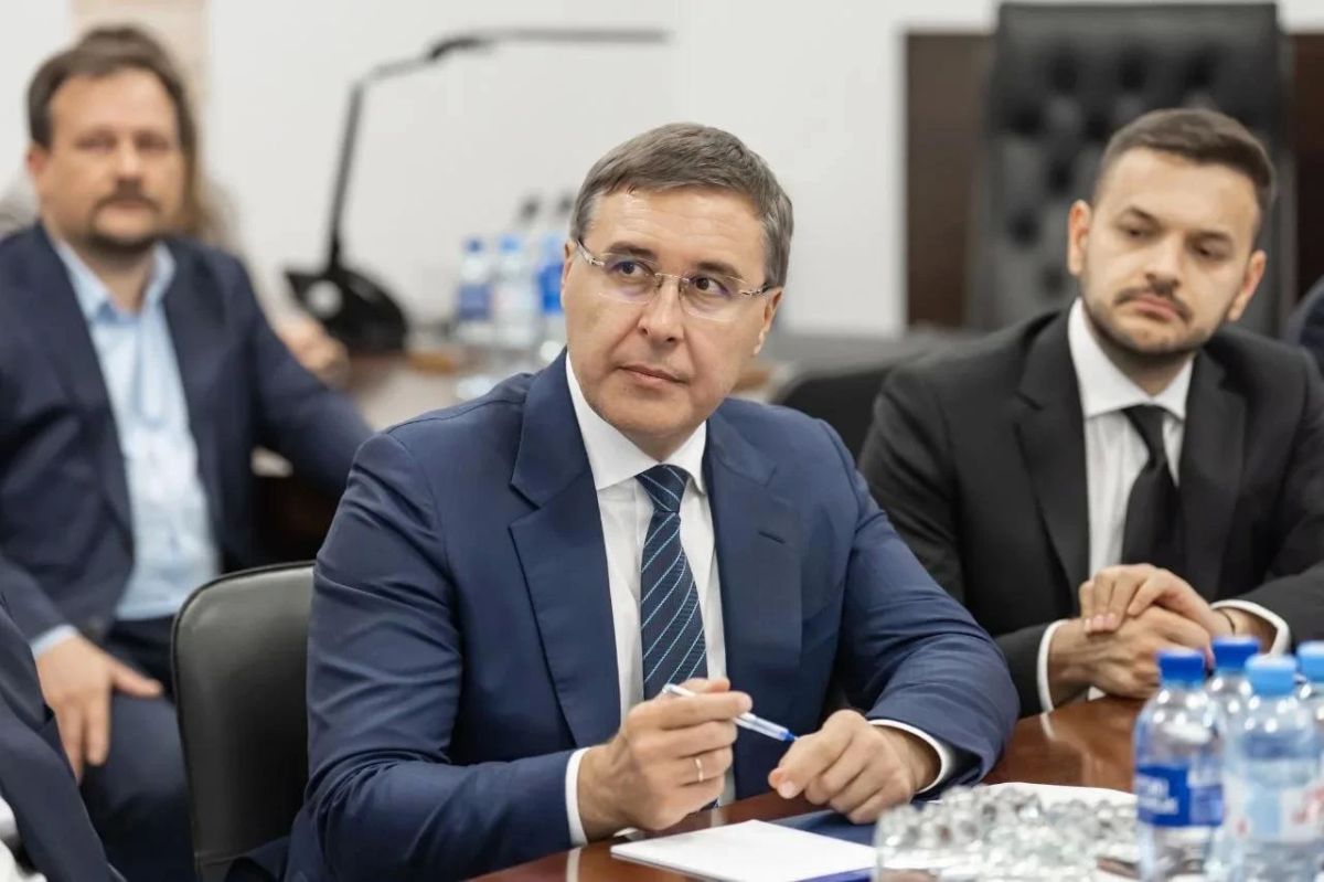 Глава Минобрнауки Валерий Фальков находится с рабочей поездкой в Новосибирске