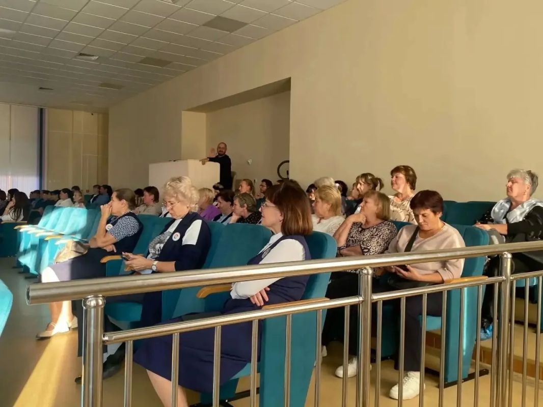 В Болотнинском районе сотрудники полиции провели профилактическое родительское собрание В Болотнинском районе сотрудники полиции провели профилактическое родительское собрание