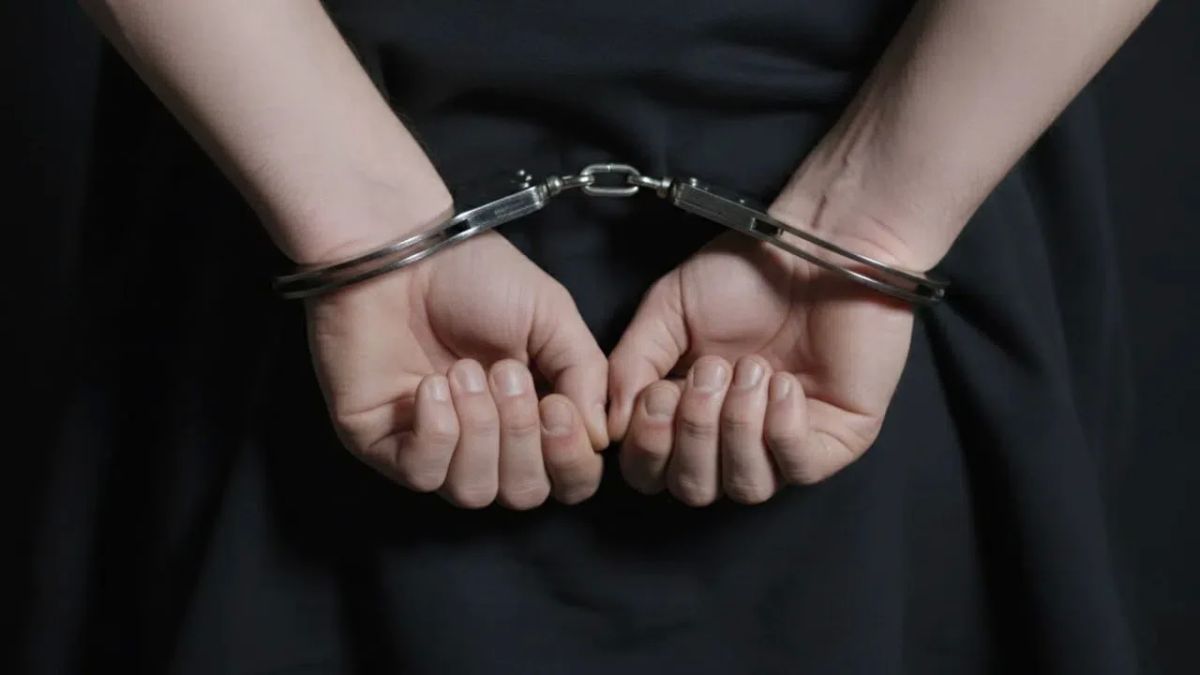 Больше половины россиян — за уголовную ответственность с 12 лет