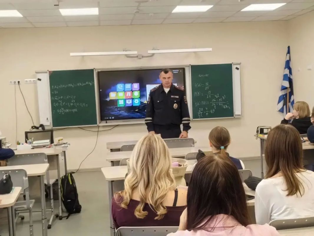 В Новосибирске в рамках Всероссийской недели дорожной безопасности прошёл Единый день дорожной безопасности В Новосибирске в рамках Всероссийской недели дорожной безопасности прошёл Единый день дорожной безопасности