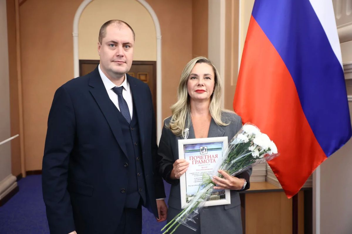 Лучших работников машиностроительных предприятий наградили в Новосибирске Лучших работников машиностроительных предприятий наградили в Новосибирске