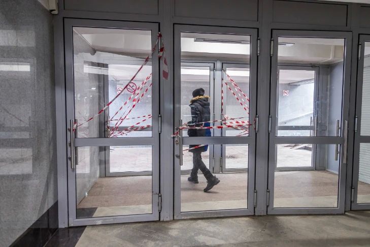 Новосибирское МЧС назвало причину пожара в переходе под часовней