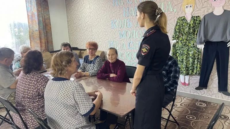 В Новосибирской области в рамках Декады пожилых людей Госавтоинспекция провела профилактическое мероприятие В Новосибирской области в рамках Декады пожилых людей Госавтоинспекция провела профилактическое мероприятие