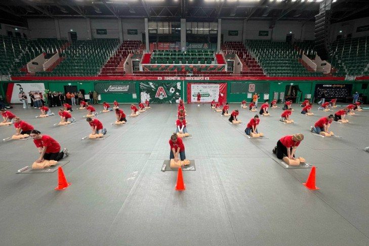 В воскресенье, 11 октября, спортивный комплекс «Локомотив-Арена» превратился в гигантский учебный полигон по спасению жизней В воскресенье, 11 октября, спортивный комплекс «Локомотив-Арена» превратился в гигантский учебный полигон по спасению жизней