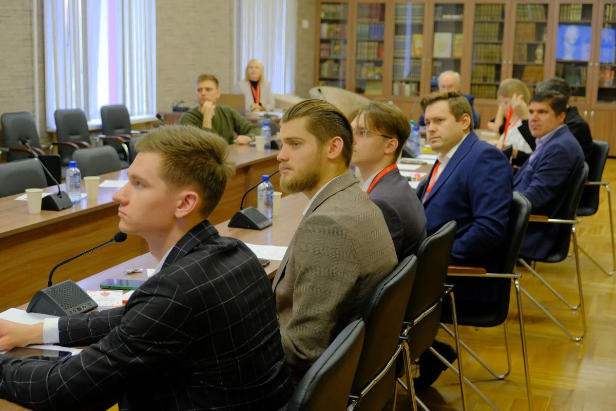 ВСМ Китая, способы оплаты проезда в пригородных поездах и инновационные разработки мостов: в СГУПС прошла конференция «Политранспортные системы» ВСМ Китая, способы оплаты проезда в пригородных поездах и инновационные разработки мостов: в СГУПС прошла конференция «Политранспортные системы»