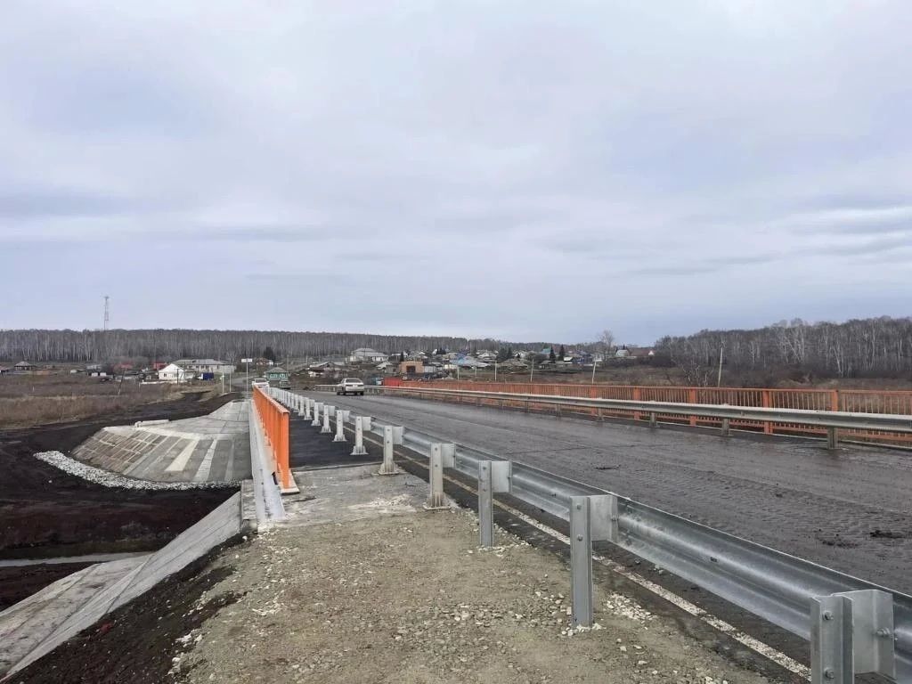 Ремонт сразу трех мостов завершили в Новосибирской области по нацпроекту Ремонт сразу трех мостов завершили в Новосибирской области по нацпроекту