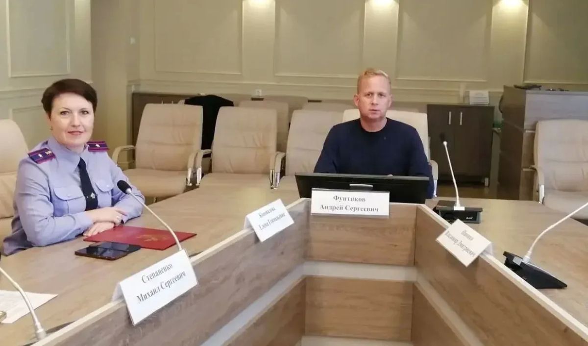 В Новосибирске сотрудник регионального следственного управления СК России принял участие в вебинаре по теме «Профилактика вовлечения в деструктивные сообщества: вербовочные практики, признаки уязвимости и меры защиты В Новосибирске сотрудник регионального следственного управления СК России принял участие в вебинаре по теме «Профилактика вовлечения в деструктивные сообщества: вербовочные практики, признаки уязвимости и меры защиты