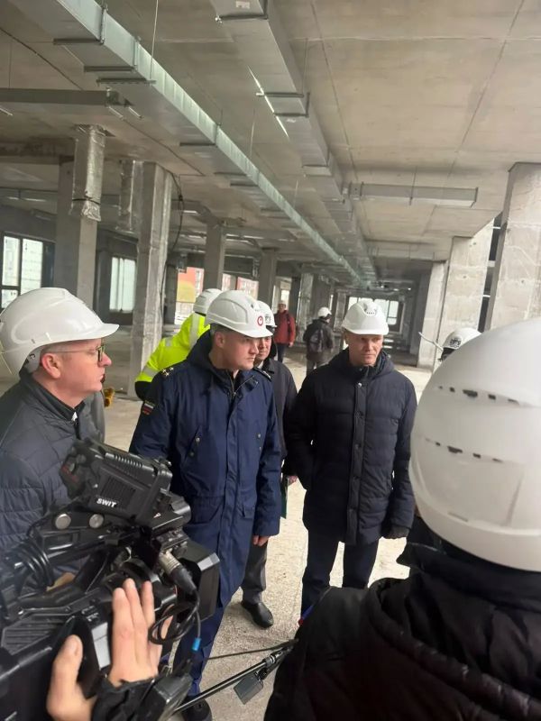 Заместитель прокурора Новосибирской области проинспектировал ход строительства школы в Октябрьском районе г. Новосибирска Заместитель прокурора Новосибирской области проинспектировал ход строительства школы в Октябрьском районе г. Новосибирска
