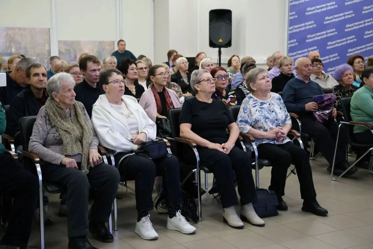 Чат-бот «Активное долголетие» создан в мессенджере Макс для старшего поколения региона Чат-бот «Активное долголетие» создан в мессенджере Макс для старшего поколения региона