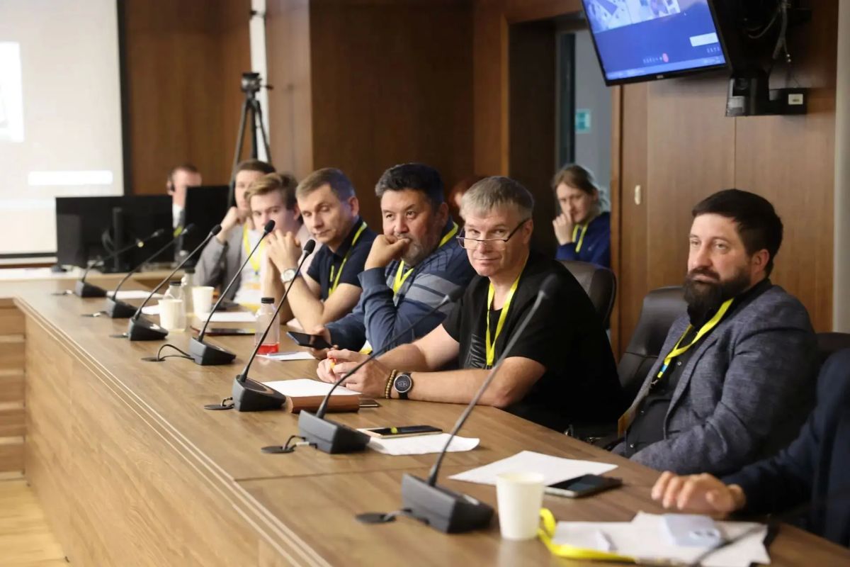 Искусственный интеллект с русским характером обсудили участники форума в новосибирском Академгородке Искусственный интеллект с русским характером обсудили участники форума в новосибирском Академгородке
