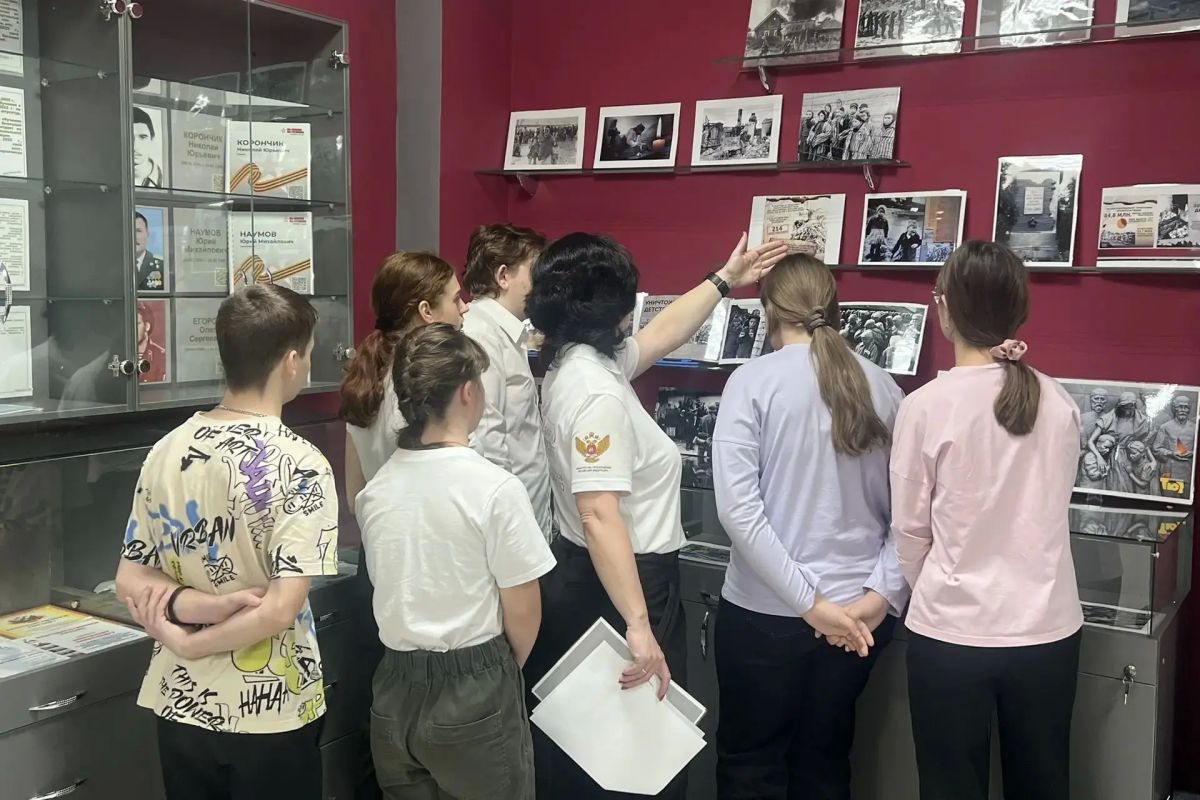Память, которую мы храним. В рамках Всероссийской акции «Уничтоженное детство», организованной Национальным центром исторической памяти при Президенте РФ, в Новосибирском центре профессионального обучения №2 имени Героя... Память, которую мы храним. В рамках Всероссийской акции «Уничтоженное детство», организованной Национальным центром исторической памяти при Президенте РФ, в Новосибирском центре профессионального обучения №2 имени Героя...